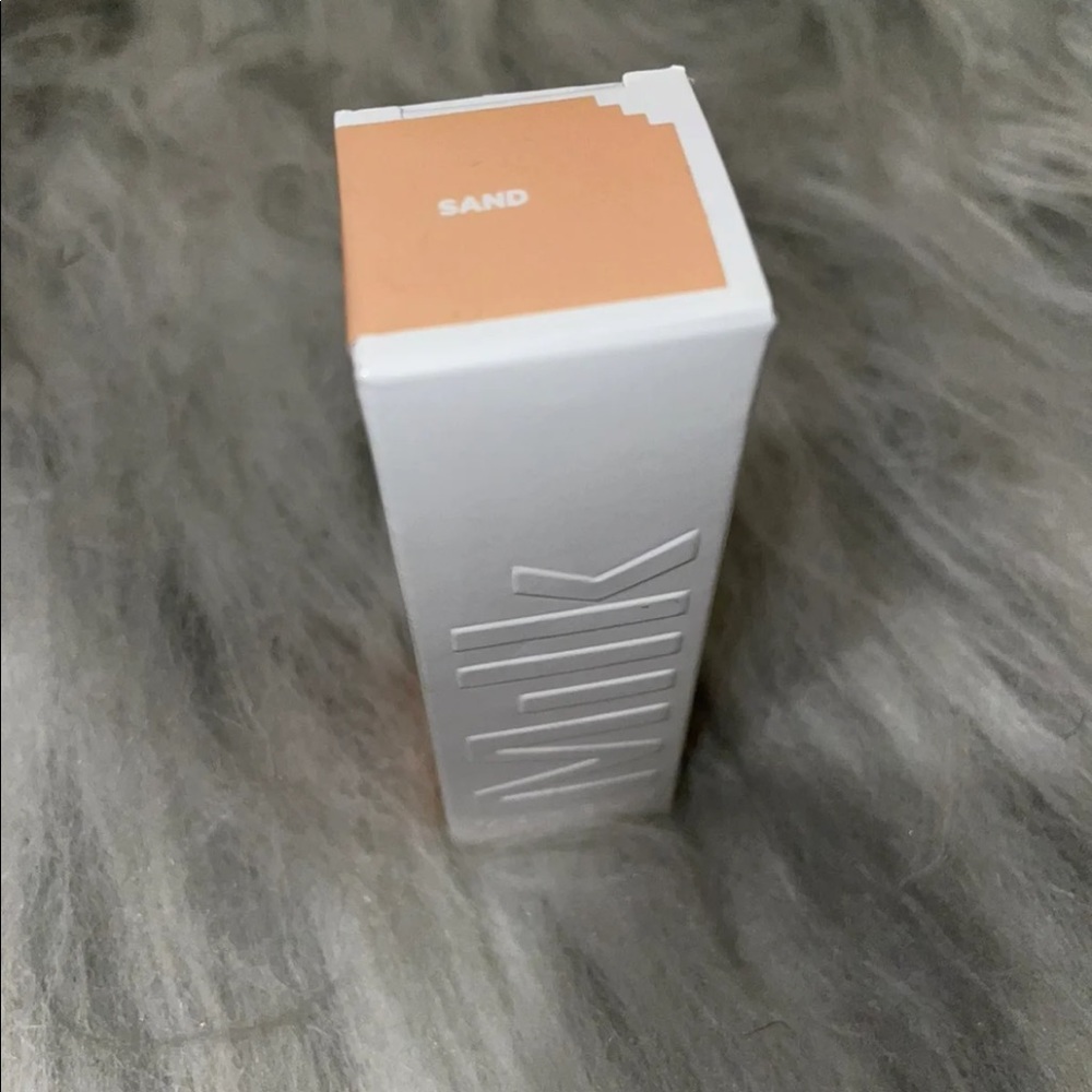 MILK MAKEUP Flex Foundation Stick